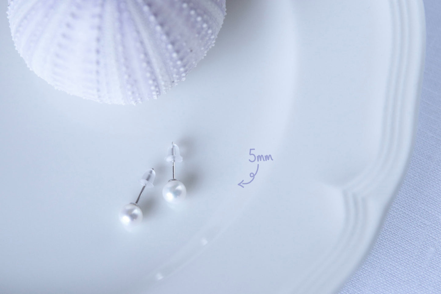Mininalistische Perlen Ohrstecker