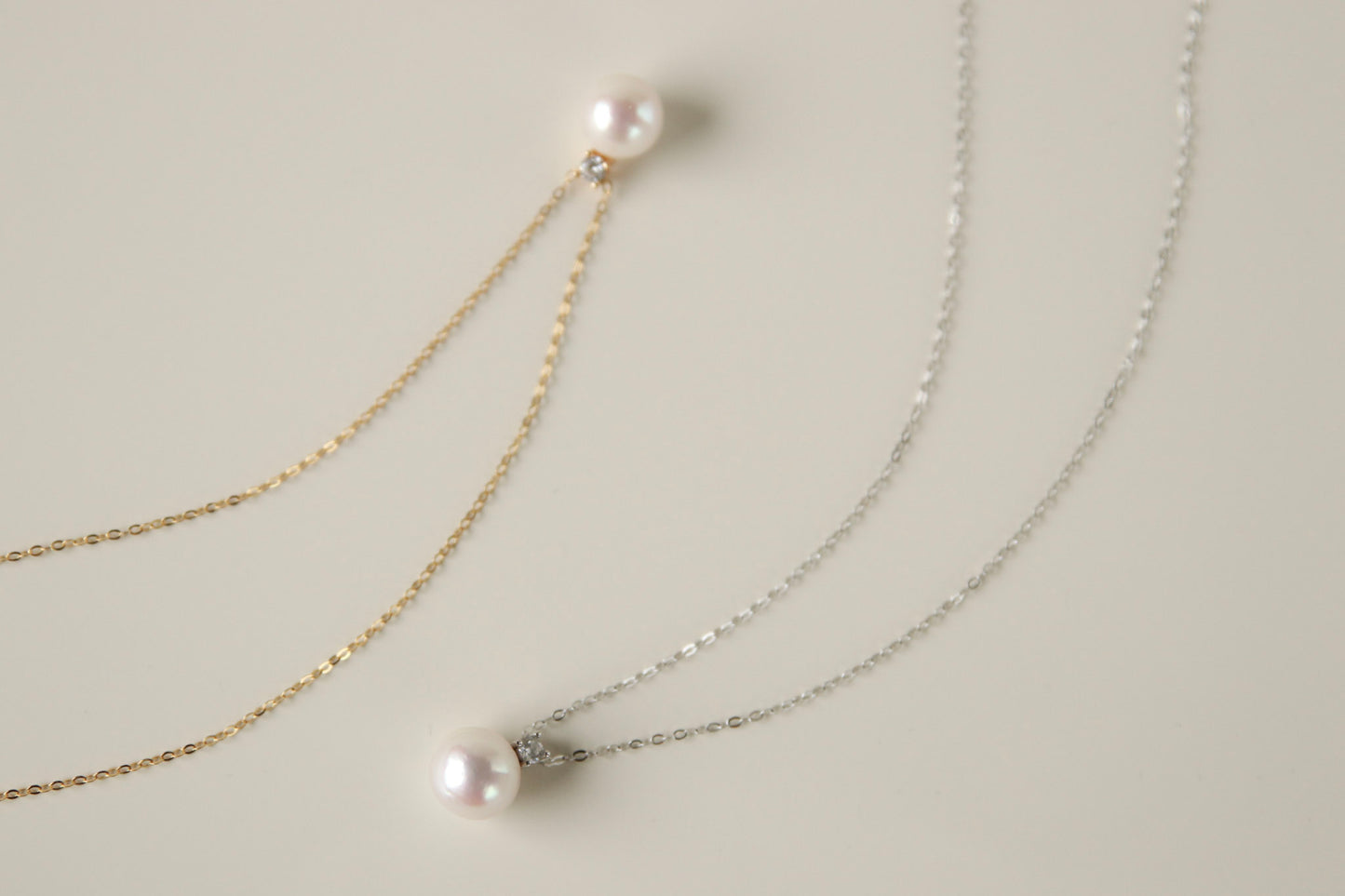pearl pendant with adjustable chain